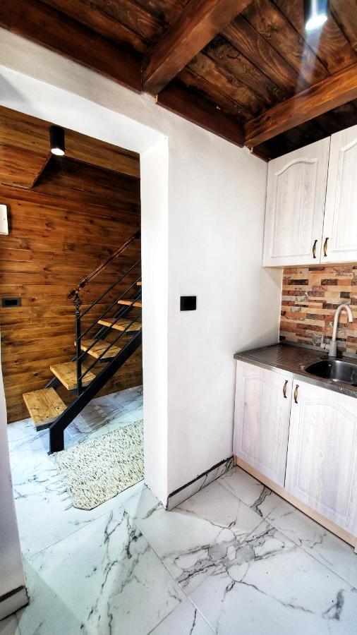 Coratina Cottage Улцинь Экстерьер фото